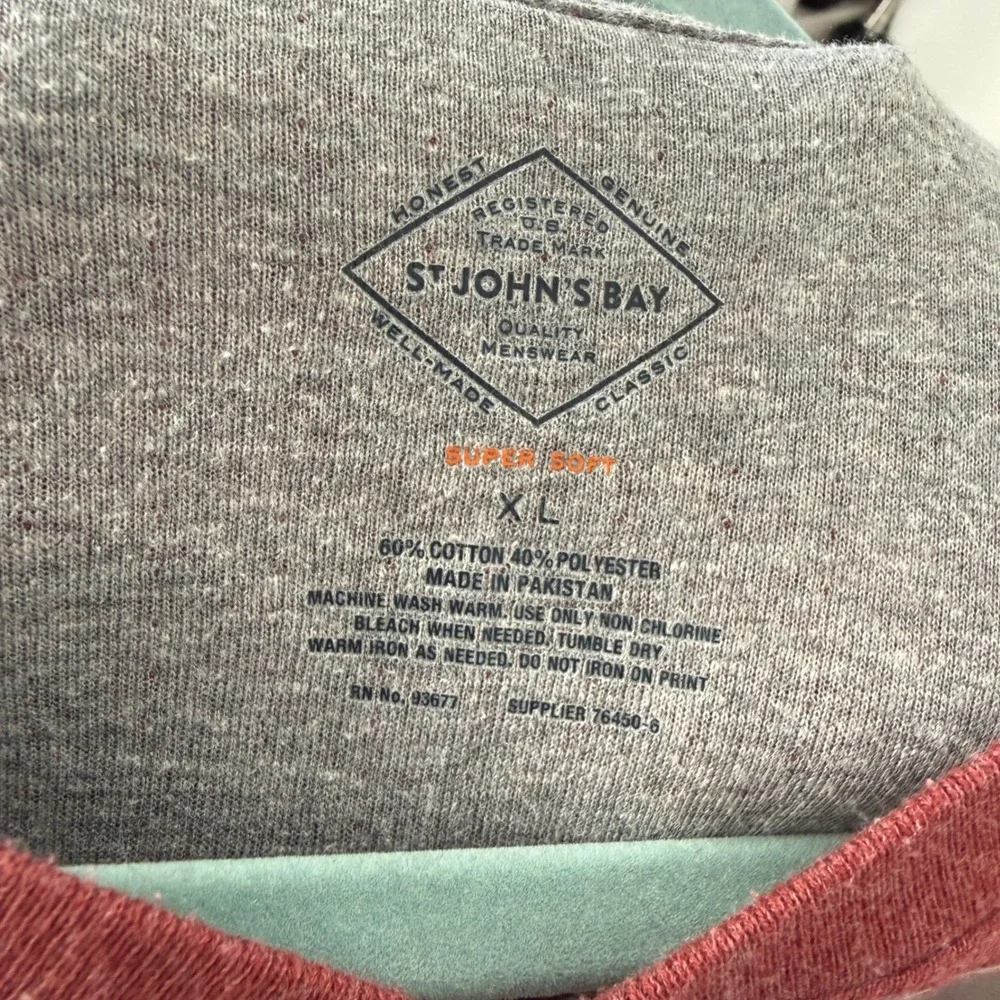 St Johns Bay Mens XL Henley Shirt Long Sleeve Burgundy Grey‎ Striped Super Soft